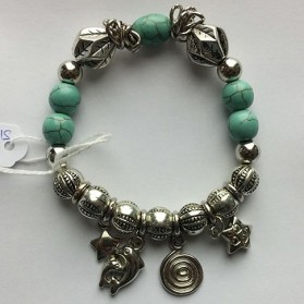 Bracelet Turquoise avec breloques